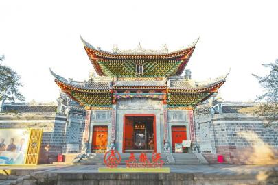 李庄古镇听月楼。